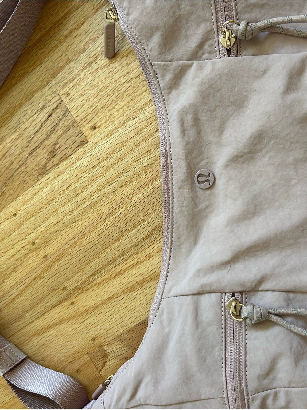 lululemon athletica Blush/Taupe Crossbody Shoulder Bag - Picture 2 of 4